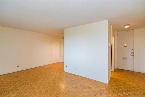 6F-300 Roslyn Rd, Winnipeg, MB 