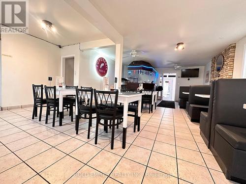 1487 Dundas Street, London East (East N), ON 