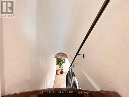 1487 Dundas Street, London East (East N), ON 