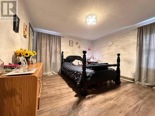 1487 Dundas Street, London East (East N), ON 