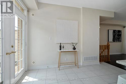 73 Cathedral High Street, Markham, ON - Indoor Photo Showing Other Room