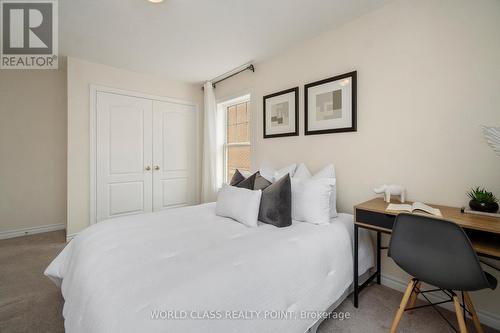 73 Cathedral High Street, Markham, ON - Indoor Photo Showing Bedroom