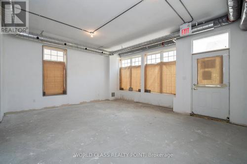 73 Cathedral High Street, Markham, ON - Indoor Photo Showing Other Room