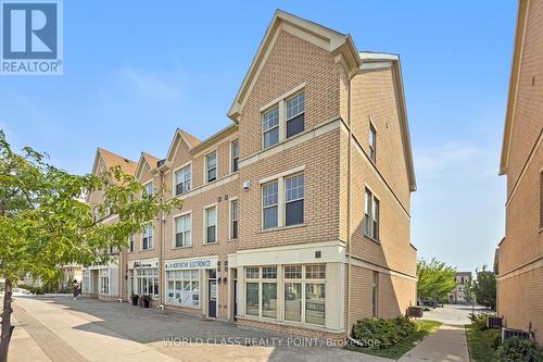 73 Cathedral High Street, Markham, ON - Outdoor