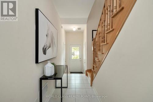 73 Cathedral High Street, Markham, ON - Indoor Photo Showing Other Room