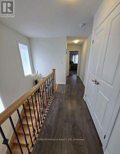 296 Okanagan Path, Oshawa, ON - Indoor Photo Showing Other Room