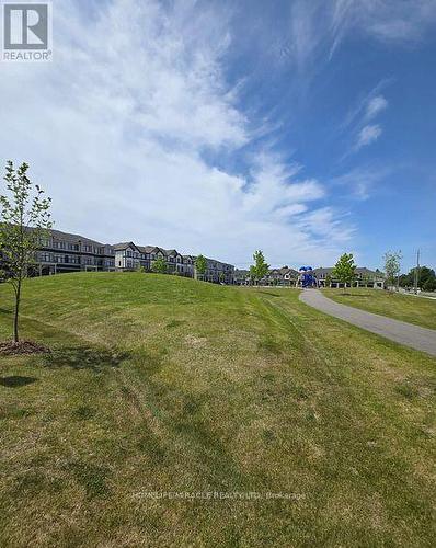 296 Okanagan Path, Oshawa, ON - Outdoor With View