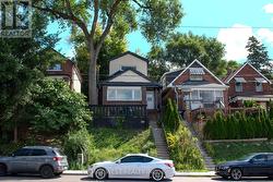 365 SILVERTHORN AVENUE  Toronto, ON M6M 3G7