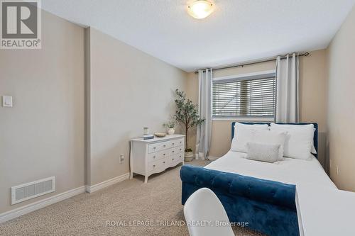50 - 1220 Riverbend Road, London South (South B), ON - Indoor Photo Showing Bedroom