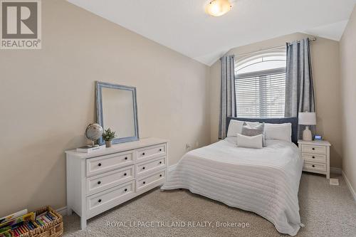 50 - 1220 Riverbend Road, London South (South B), ON - Indoor Photo Showing Bedroom