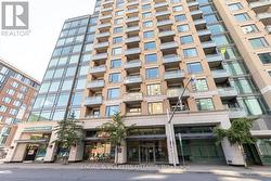 213 - 238 BESSERER STREET  Ottawa, ON K1N 6B1