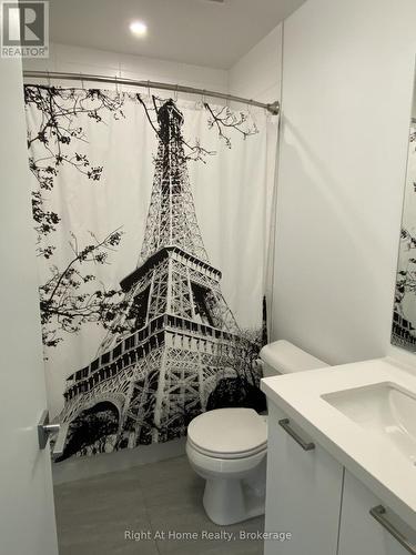 606 - 455 Charlton Avenue E, Hamilton (Stinson), ON - Indoor Photo Showing Bathroom