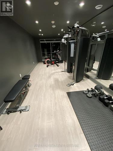 606 - 455 Charlton Avenue E, Hamilton (Stinson), ON - Indoor Photo Showing Gym Room