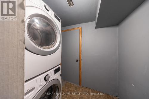 200 Adele Crescent, Oshawa, ON - Indoor Photo Showing Laundry Room