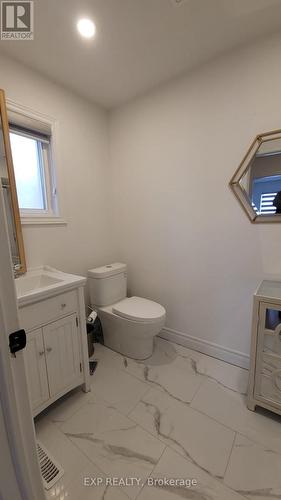 4483 Radisson Crescent, Mississauga, ON - Indoor Photo Showing Bathroom