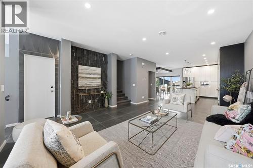1310 Empress Avenue, Saskatoon, SK - Indoor Photo Showing Living Room