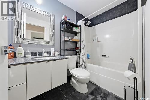 1310 Empress Avenue, Saskatoon, SK - Indoor Photo Showing Bathroom