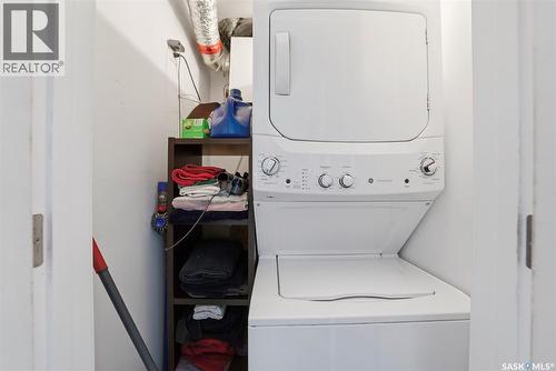 1310 Empress Avenue, Saskatoon, SK - Indoor Photo Showing Laundry Room