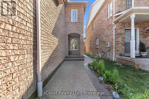 4758 Allegheny Road, Mississauga, ON - Outdoor