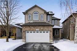 12 LANGRELL AVENUE  Tillsonburg, ON N4G 5X8