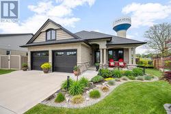 208 EMERY STREET  Central Elgin, ON N5L 0A5