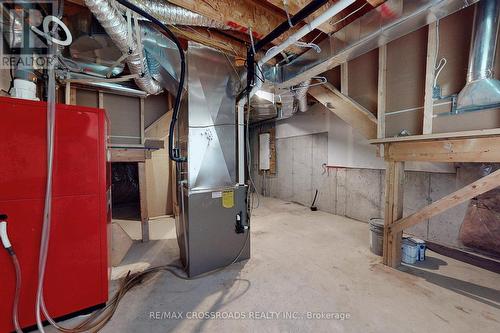 384 Okanagan Path, Oshawa, ON - Indoor Photo Showing Basement