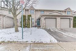 34 - 340 AMBLESIDE DRIVE  London North (North A), ON N6G 4Y5
