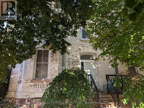 42 WELLINGTON STREET N  Woodstock (Woodstock - North), ON N4S 6P3