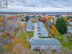 View of the tidy neighborhood - 