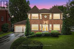1 BROOKBANK COURT  Brampton, ON L6Z 3G2