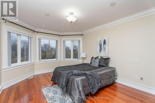 2489 Olinda Court, Mississauga, ON - Indoor Photo Showing Bedroom