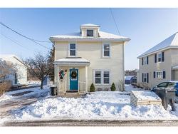 43 Squire ST  Sackville, NB E4L 4K8
