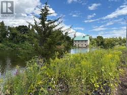 Beautiful Pond View - 