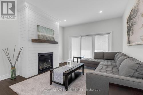 732 Clarence Street, Port Colborne (Sugarloaf), ON - Indoor Photo Showing Living Room With Fireplace