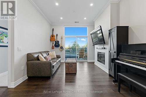 111 - 1878 GORDON STREET  Guelph (Pineridge/Westminster Woods), ON N1L 0P4