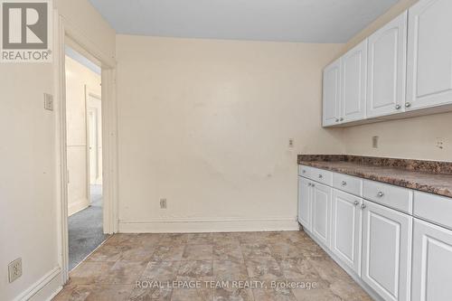 498 Gladstone Avenue, Ottawa, ON - Indoor