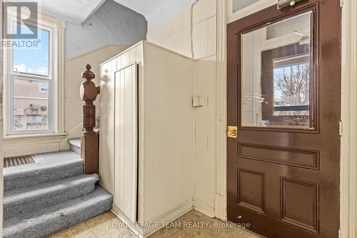 498 Gladstone Avenue, Ottawa, ON - Indoor Photo Showing Other Room