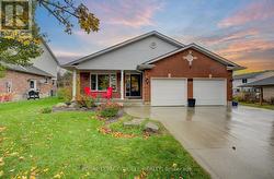 1 EDGEWOOD COURT  Wellesley, ON N0B 2T0