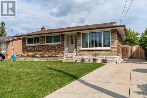 7 KENWOOD CRESCENT  Hamilton, ON L8T 1W3