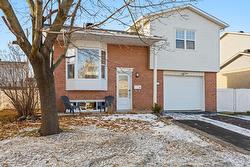 475 Boul. des Prés-Verts  La Prairie, QC J5R 5G7