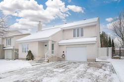 565 Rue des Tulipes  La Prairie, QC J5R 5K1