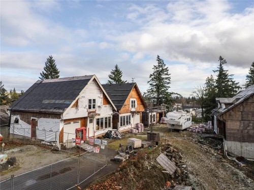 107 Atkins Rd, Salt Spring, BC 