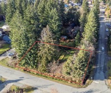 3352 Mill St  Cumberland, BC V0R 1S0