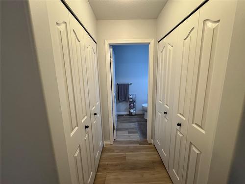 D-338 9Th Avenue, Creston, BC - Indoor Photo Showing Other Room