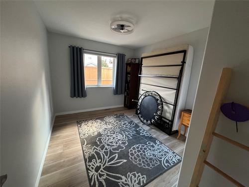 D-338 9Th Avenue, Creston, BC - Indoor