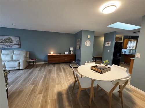 D-338 9Th Avenue, Creston, BC - Indoor Photo Showing Dining Room