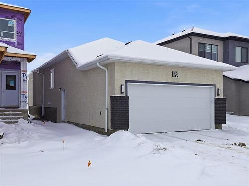 32 Grouse Cr, Winnipeg, MB 