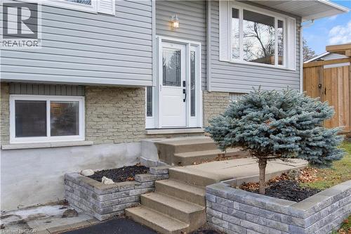 60 Devonglen Drive, Kitchener, ON - Outdoor