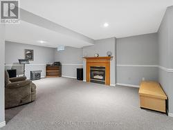 comfortable recroom w/ gas fireplace - 