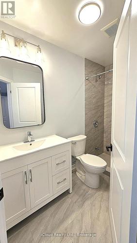43 Mantello Drive, Toronto, ON - Indoor Photo Showing Bathroom
